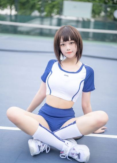 金梅瓶2