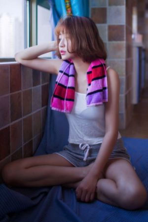 8090理伦午夜在线电影