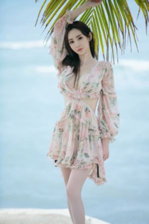 《窥情》无删减版