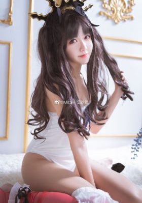 一女被多男玩喷潮3p免费视频